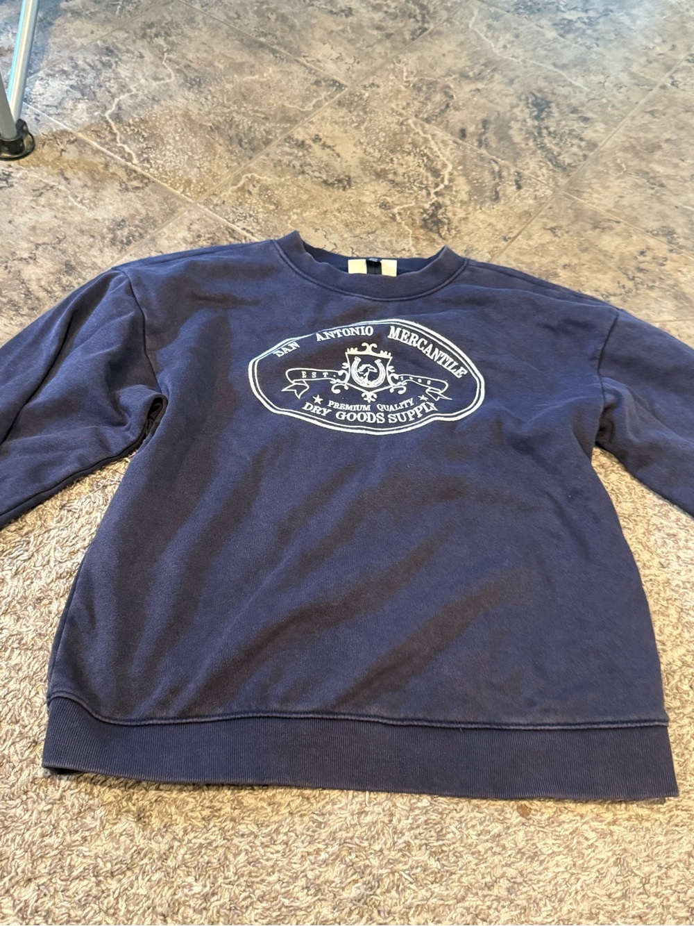 🐷NWOT Navy acid wash Graphic Crewneck Sweater San Antonio Mercantile